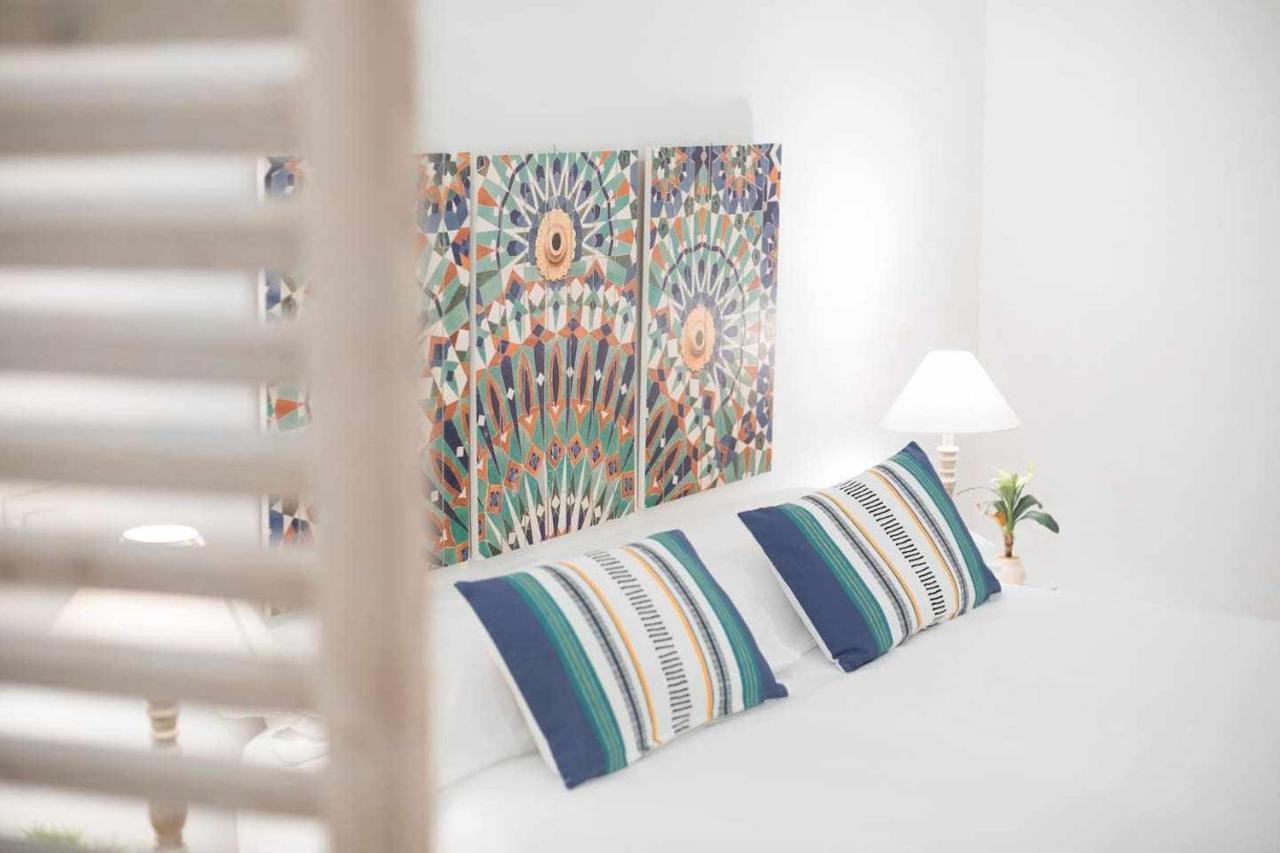 Monkeys Luxury Triana House *