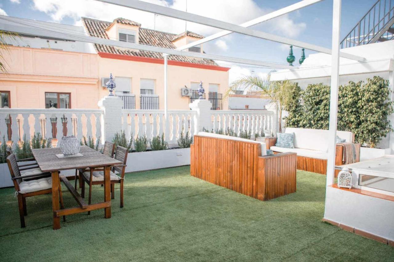 Monkeys Luxury Triana House Hébergement de vacances
